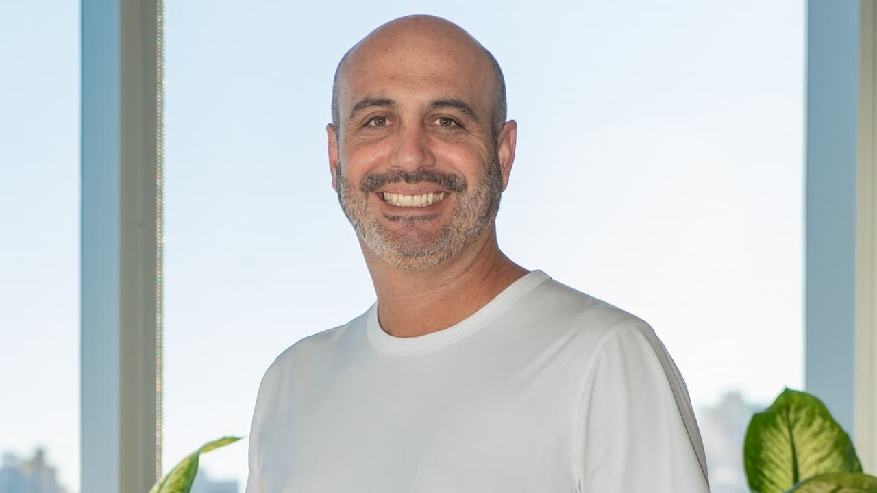 Jean Pierre Azañedo, CEO de CoreZero, desarrolla soluciones tecnológicas para generar valor en proyectos que minimizan o dan valor a los residuos