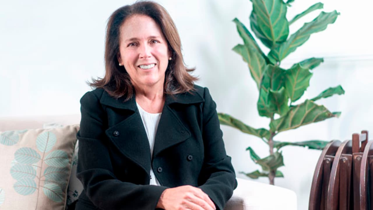 Leonie Roca Presidenta de la AFIN