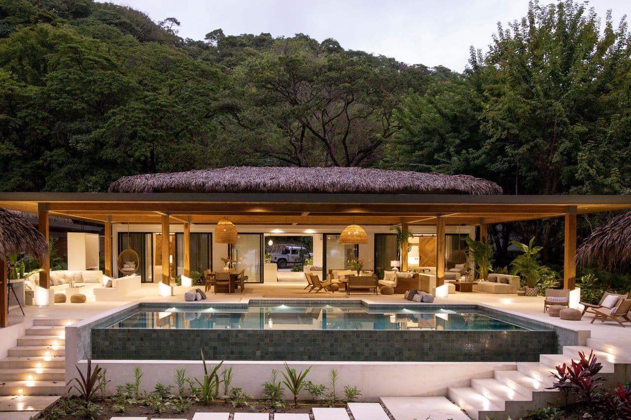Pasha Costa Rica