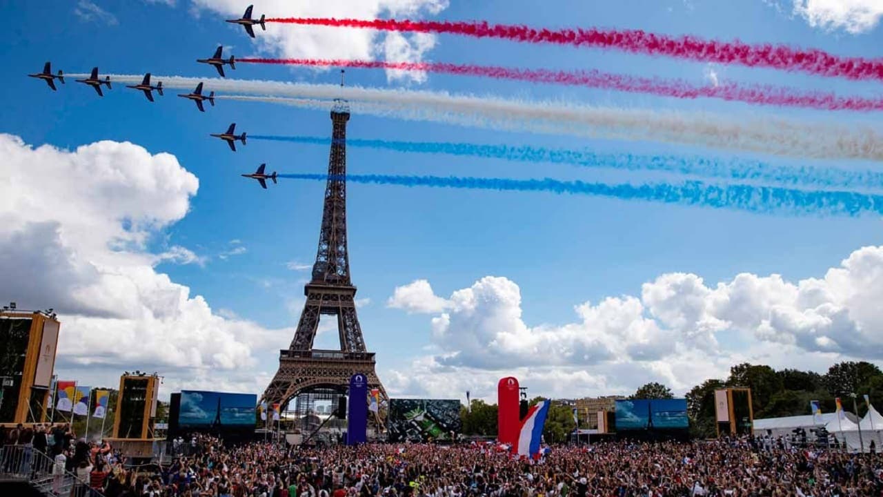 Los Juegos Olímpicos de París buscan voluntarios: lo tendrán ‘todo gratis’ y no necesitan saber francés