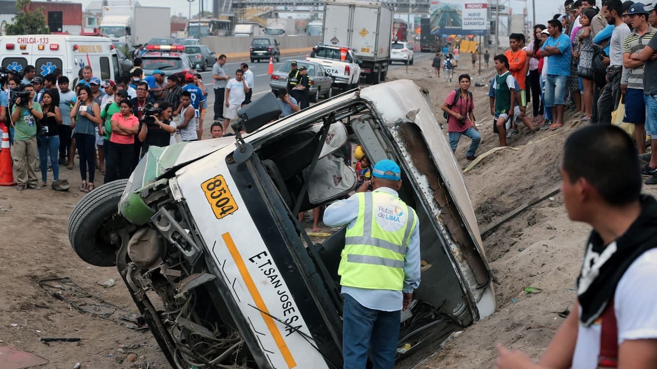 Perú registró 3.300 muertos y 53.500 heridos en accidentes de tráfico en 2022