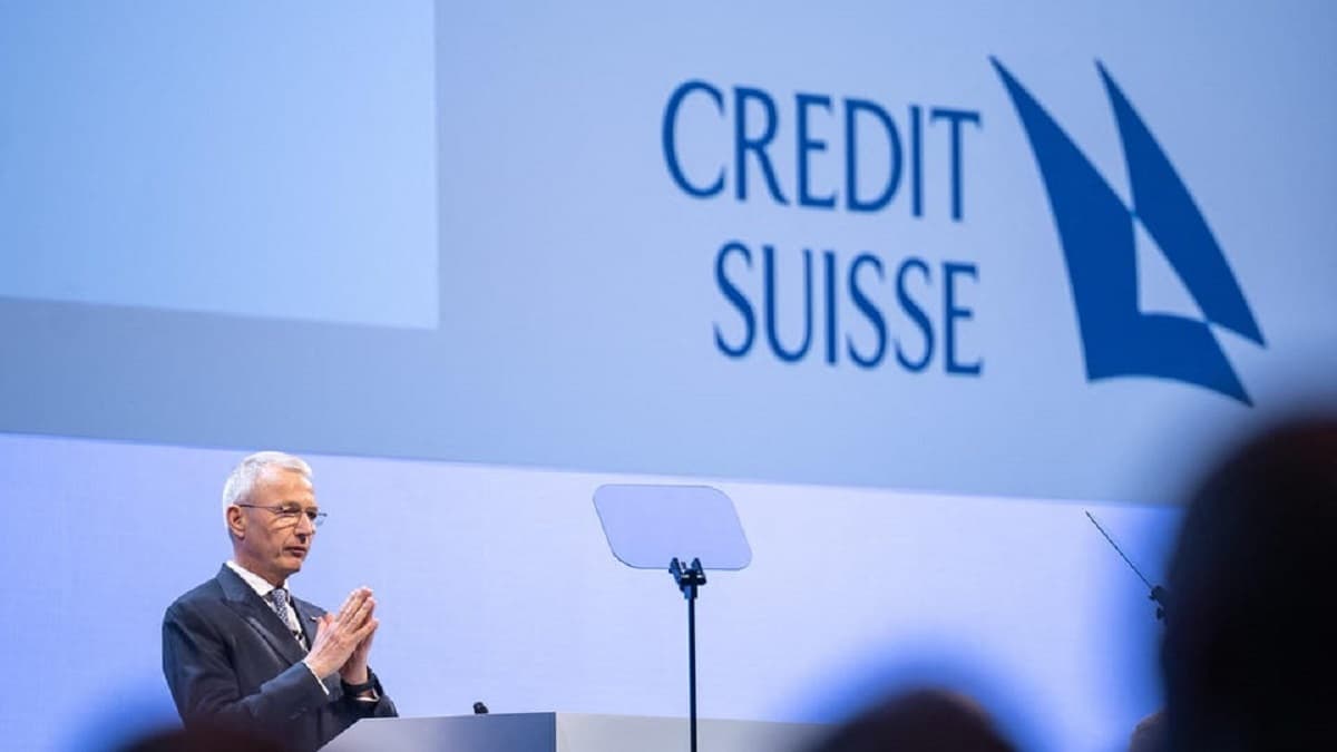 “Lo siento de verdad”: el presidente de Credit Suisse pide disculpas a los accionistas por el fracaso del banco