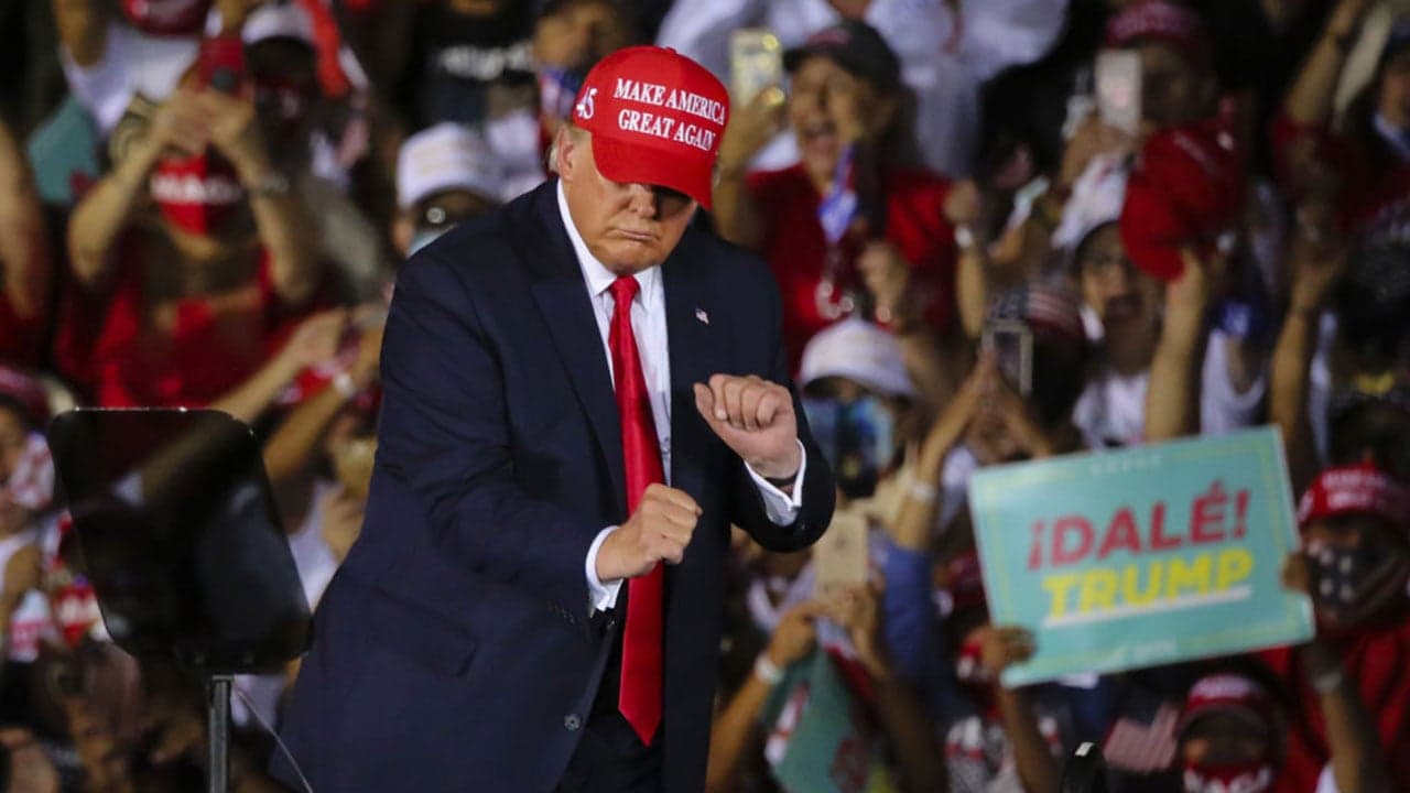 La campaña de Trump recauda US$4 millones en un día tras su imputación