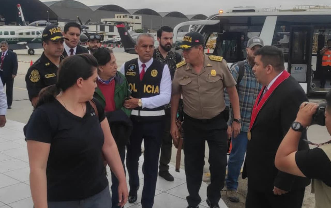 Alejandro Toledo llegó al Perú: fue extraditado desde Estados Unidos