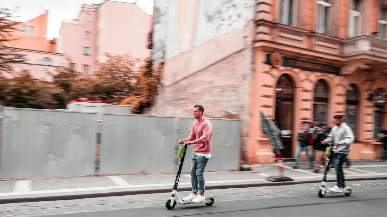 París prohibirá los patinetes eléctricos a partir de septiembre