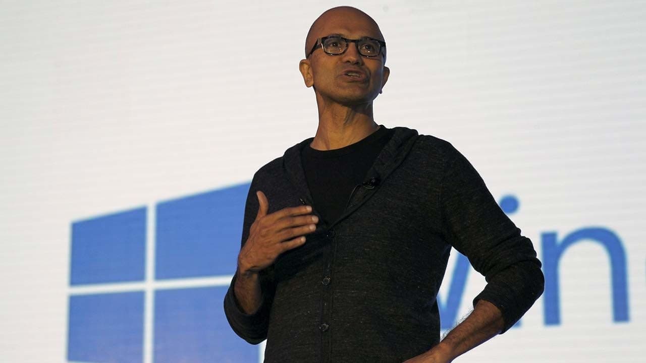 Microsoft: la inteligencia artificial no sustituirá empleos, pero cada empleo tendrá un copiloto de inteligencia artificial