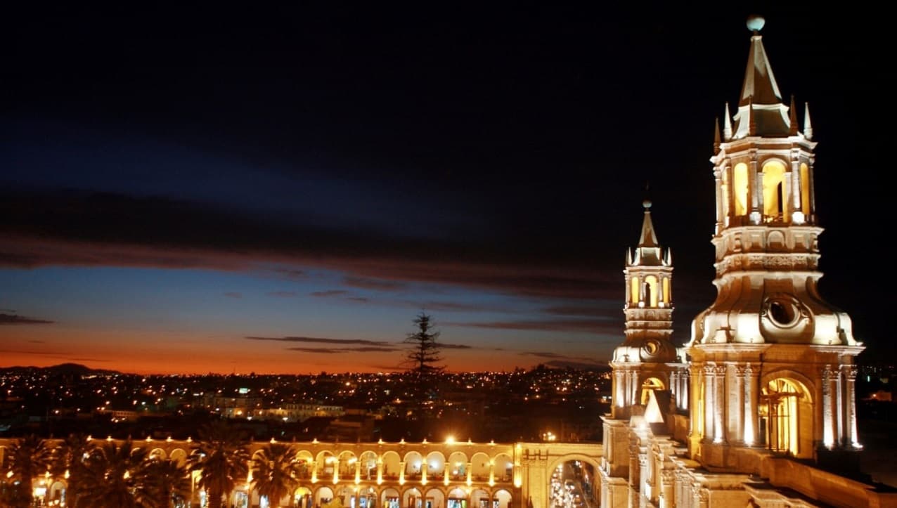 Perú otorga al centro histórico de Arequipa su máxima distinción turística