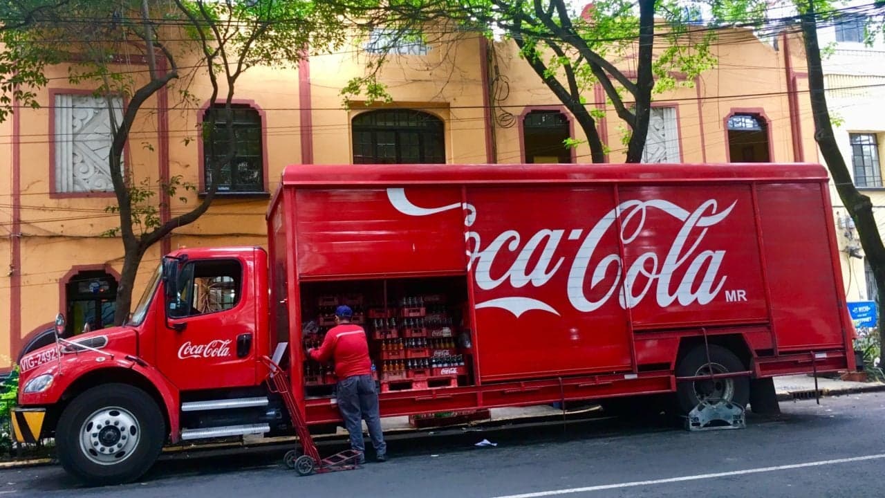 Hacker reveló ciertos datos de operación en Latinoamérica, alerta Coca-Cola Femsa