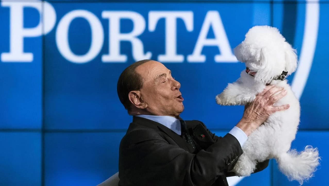 La muerte de Silvio Berlusconi hace temblar su imperio y deja huérfano su legado político