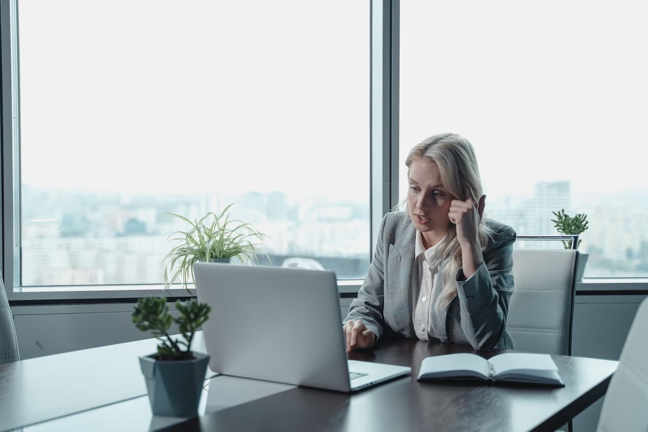 Bolsa de Valores de Lima: solo el 12,8% de los puestos directivos de empresas listadas es ocupado por mujeres