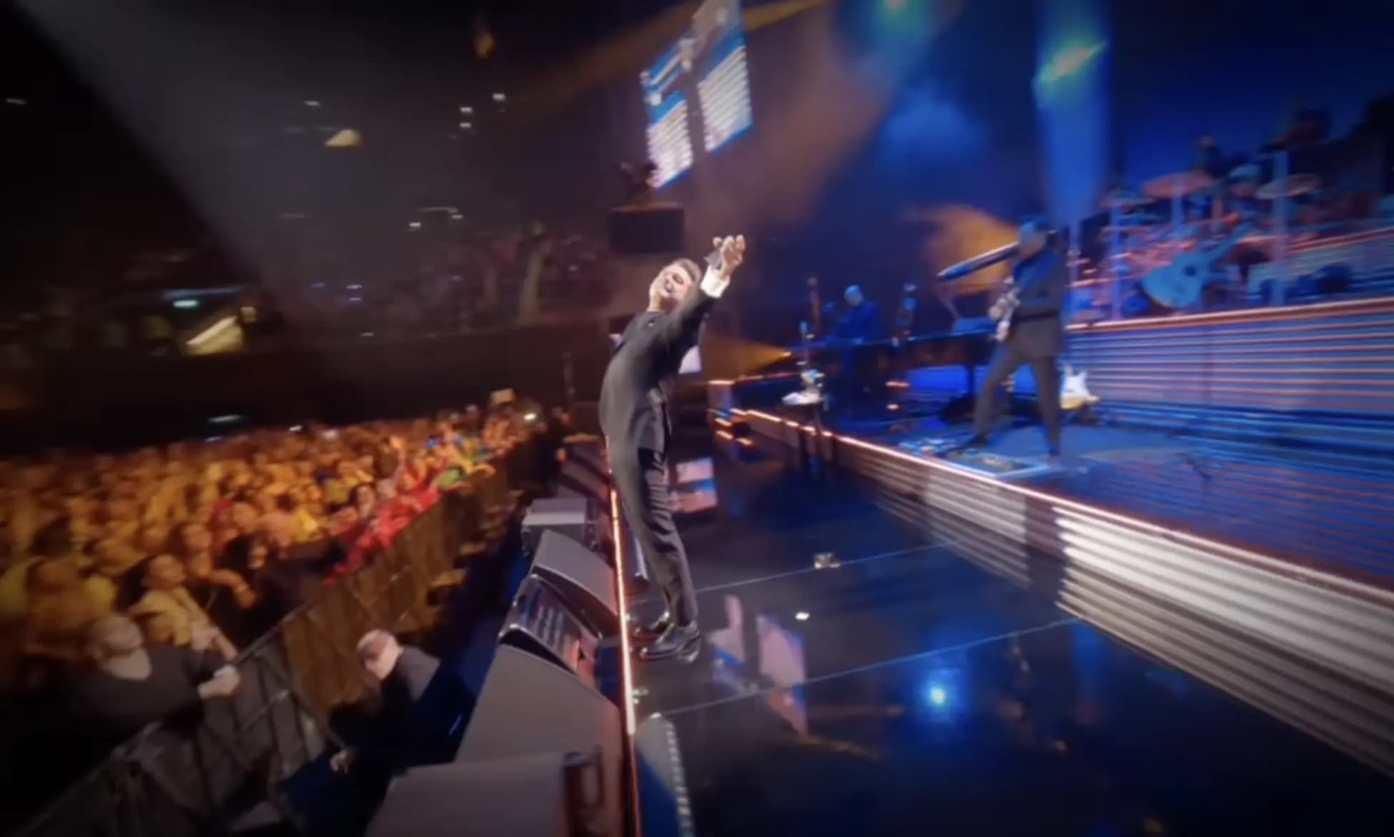 Ovacionado y en su mejor momento, Luis Miguel concluye sus shows en Argentina y va rumbo a Chile