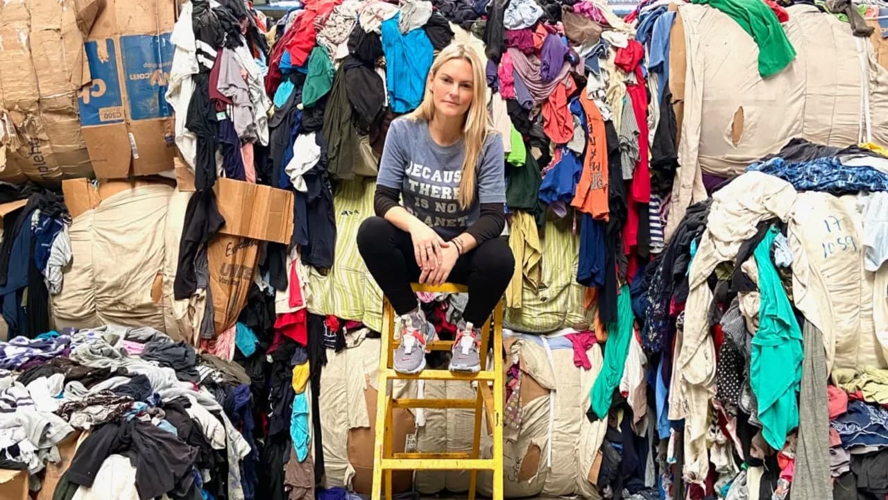 Esta venezolana creó una marca de hilo de ropa reciclada y está logrando cambiar la industria de la moda: desde Nike hasta SpaceX