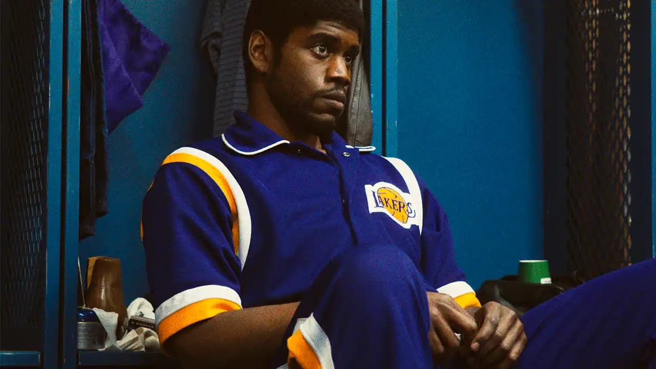 ‘Lakers: tiempo de ganar’, la serie que mimetiza el drama con el mundo del deporte