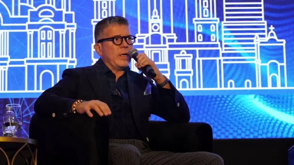 Foro Forbes Negocios: ‘Autos híbridos, menos contaminantes que los eléctricos’, defiende presidente de Toyota México