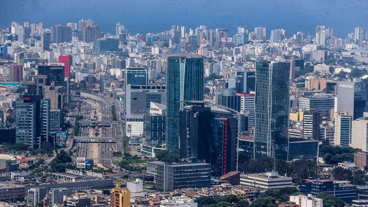 Economía peruana aún sin señales claras de recuperación: BCP estima crecimiento de menos de 1% para el tercer trimestre