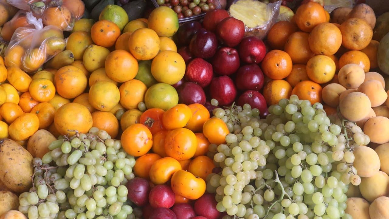 Un estudio oficial revela un exceso de plaguicidas en productos agrícolas en Perú