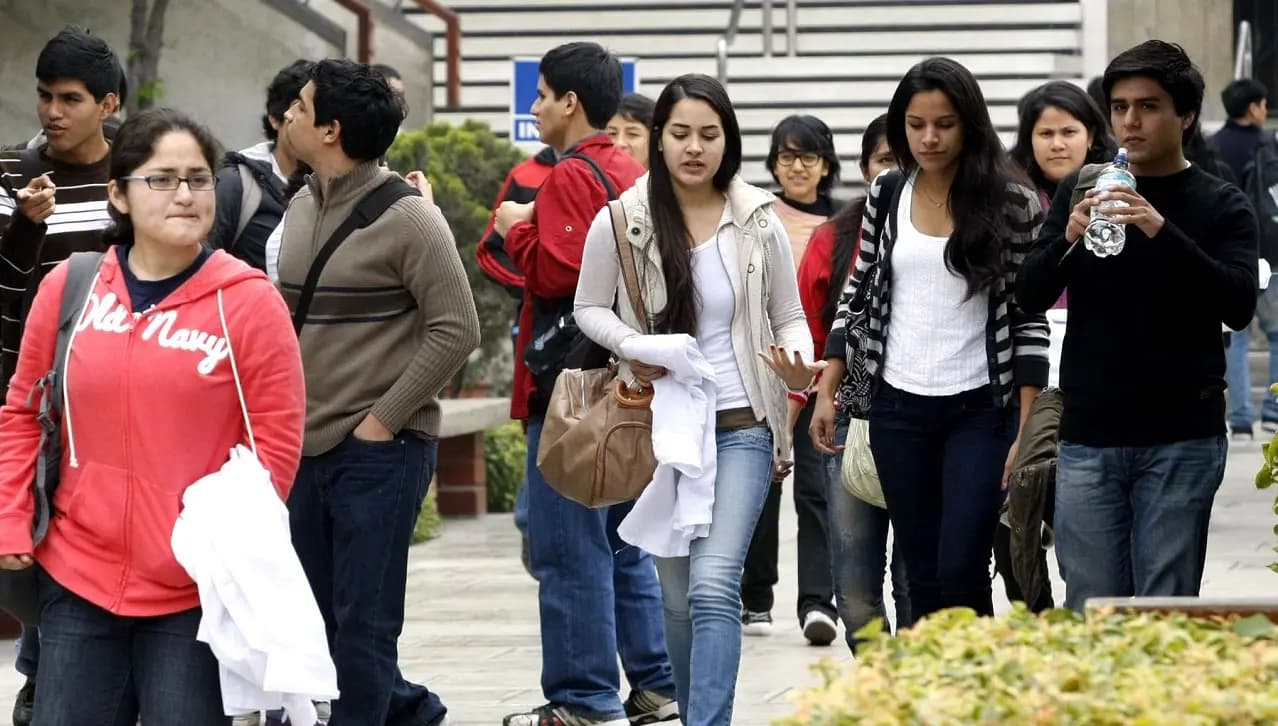 ¿Cuántos jóvenes peruanos aún no pueden ingresar al mercado laboral? Un reciente estudio lo detalla