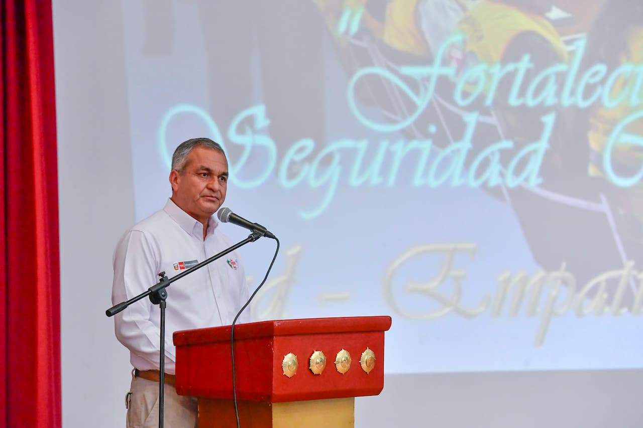 Congreso censuró al ministro del Interior