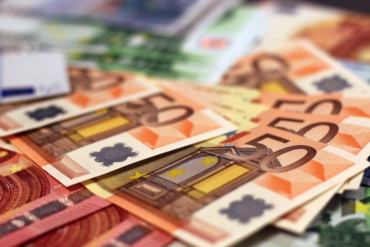 El Gobierno italiano anuncia la venta del 20% del banco más antiguo del mundo
