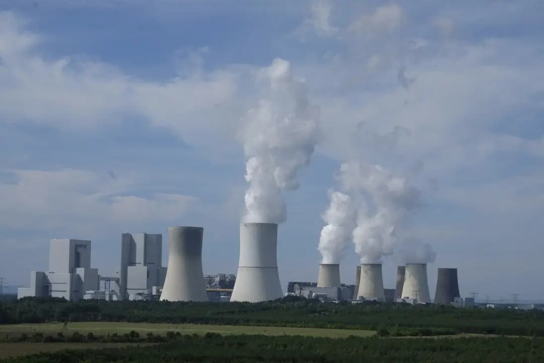 La energía nuclear se cuela en la COP28 como solución climática con la oposición de ecologistas
