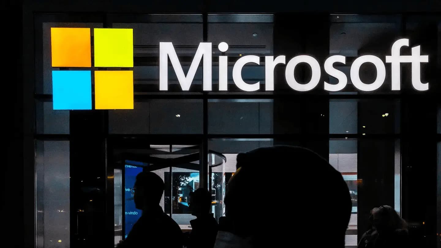 Microsoft denuncia un ataque informático de hackers rusos a algunos directivos