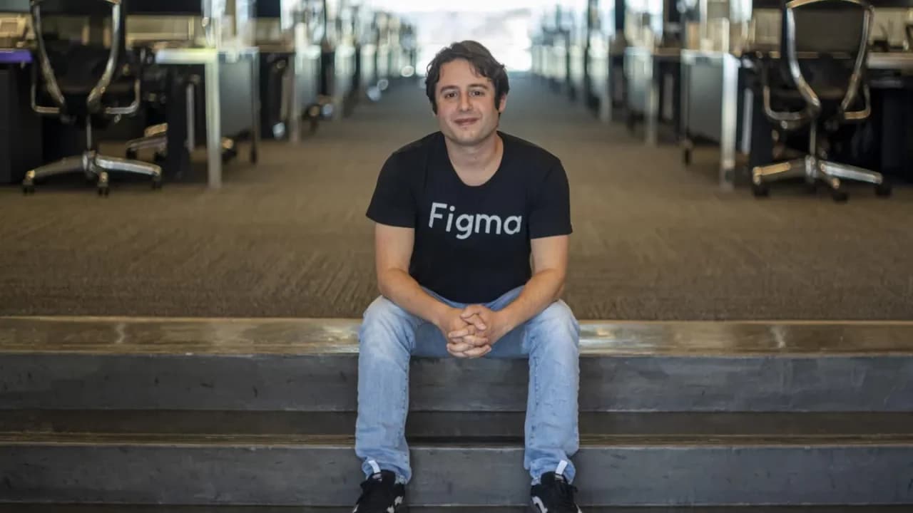El director ejecutivo de Figma, Dylan Field, dijo a los empleados que podían dejar la empresa voluntariamente por tres meses de salario.© 2021 BLOOMBERG FINANCE LP