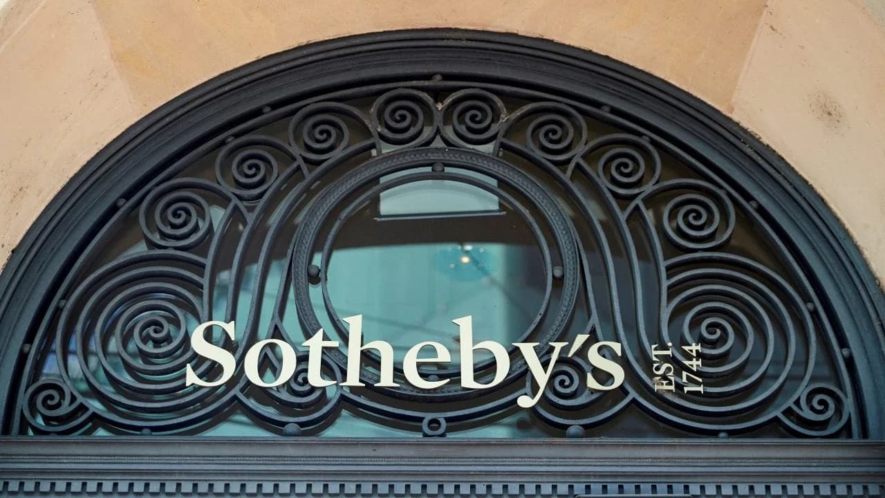 Casa de subastas Sotheby’s registra baja de ventas en 2023 ante un ‘mercado difícil’