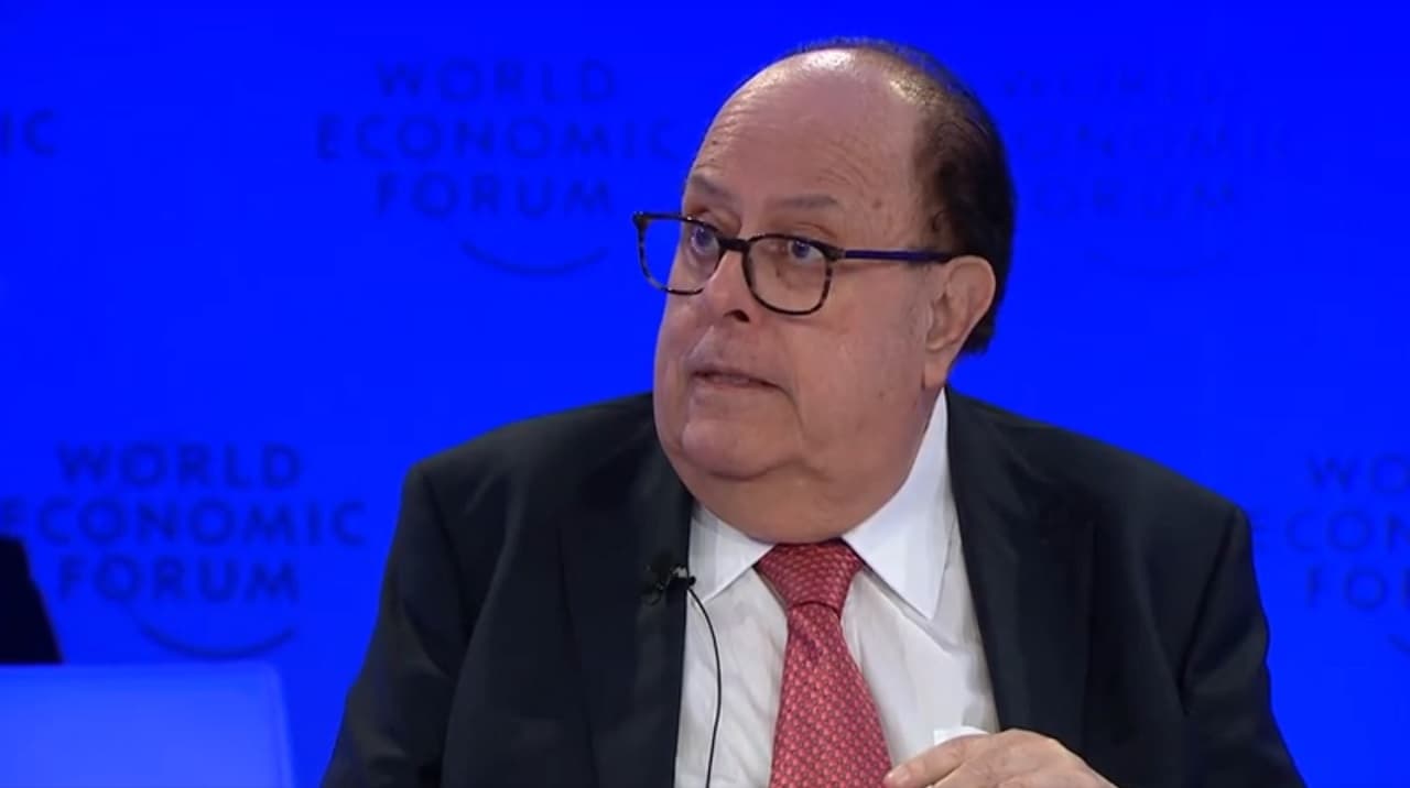 Julio Velarde participa en Davos en sesión sobre economía latinoamericana