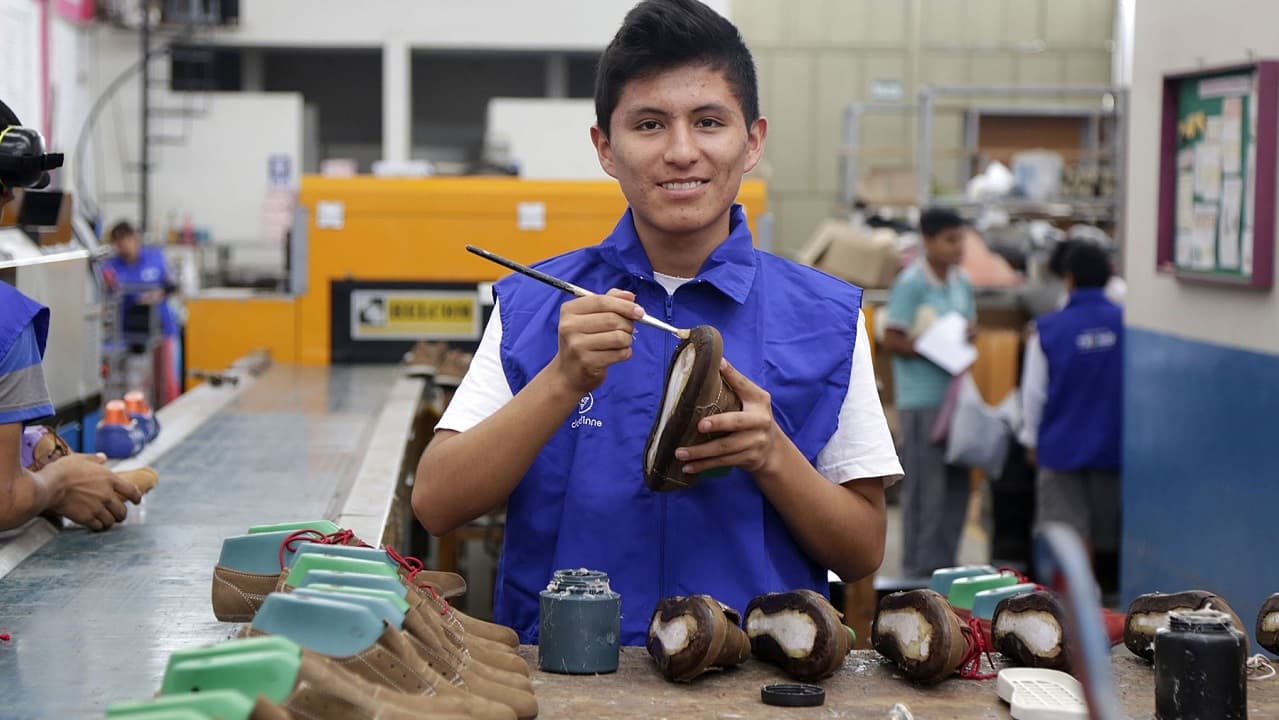 emprendedores peruanos