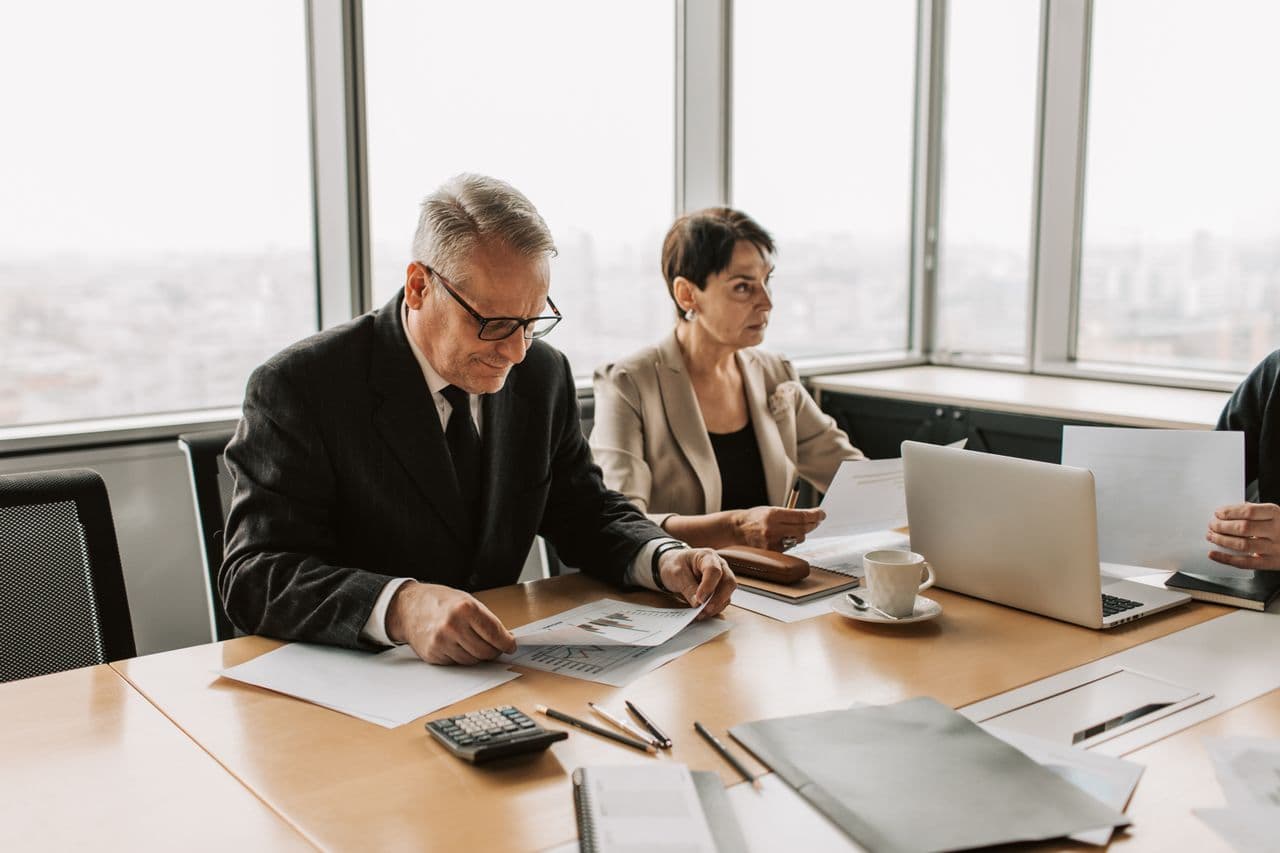¿Cuánto más tendrán que pagar las empresas peruanas por el talento senior en 2027?