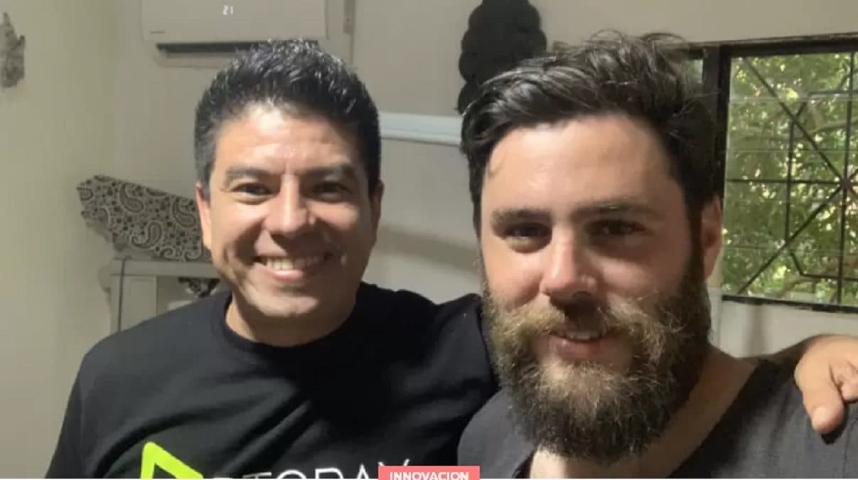 Un dentista recauda bitcoins para mejorar la vida de decenas de personas en El Salvador