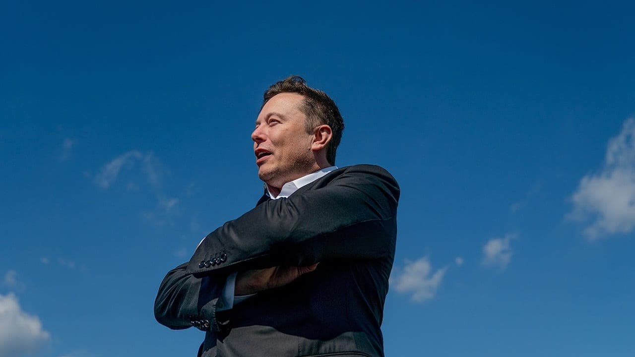 Elon Musk formará parte de junta directiva de Twitter y promete "mejoras"